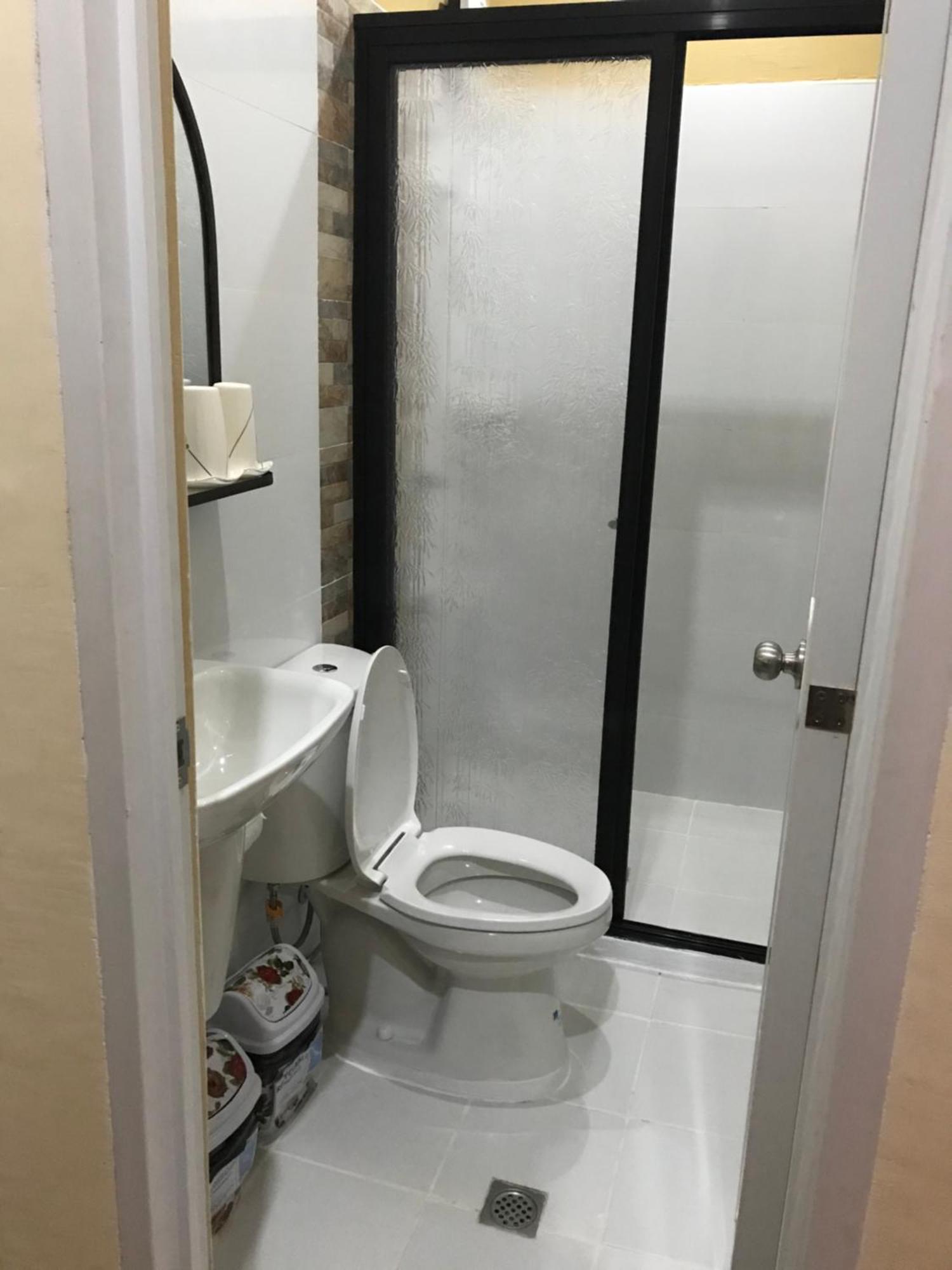 Charos Dormitel Hotel Dumaguete City Eksteriør billede