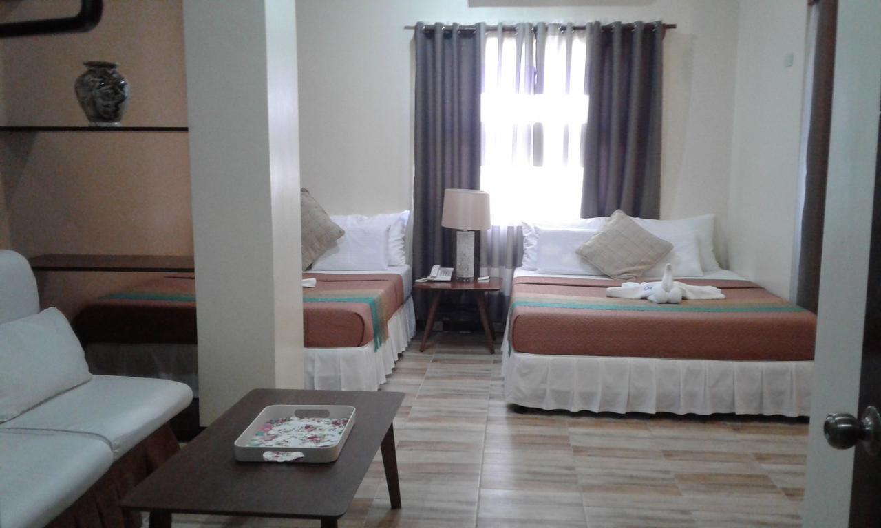 Charos Dormitel Hotel Dumaguete City Eksteriør billede
