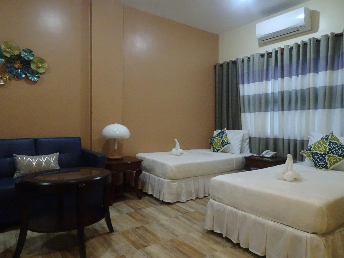 Charos Dormitel Hotel Dumaguete City Eksteriør billede