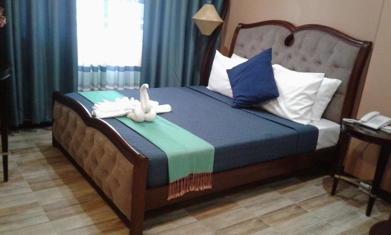 Charos Dormitel Hotel Dumaguete City Eksteriør billede